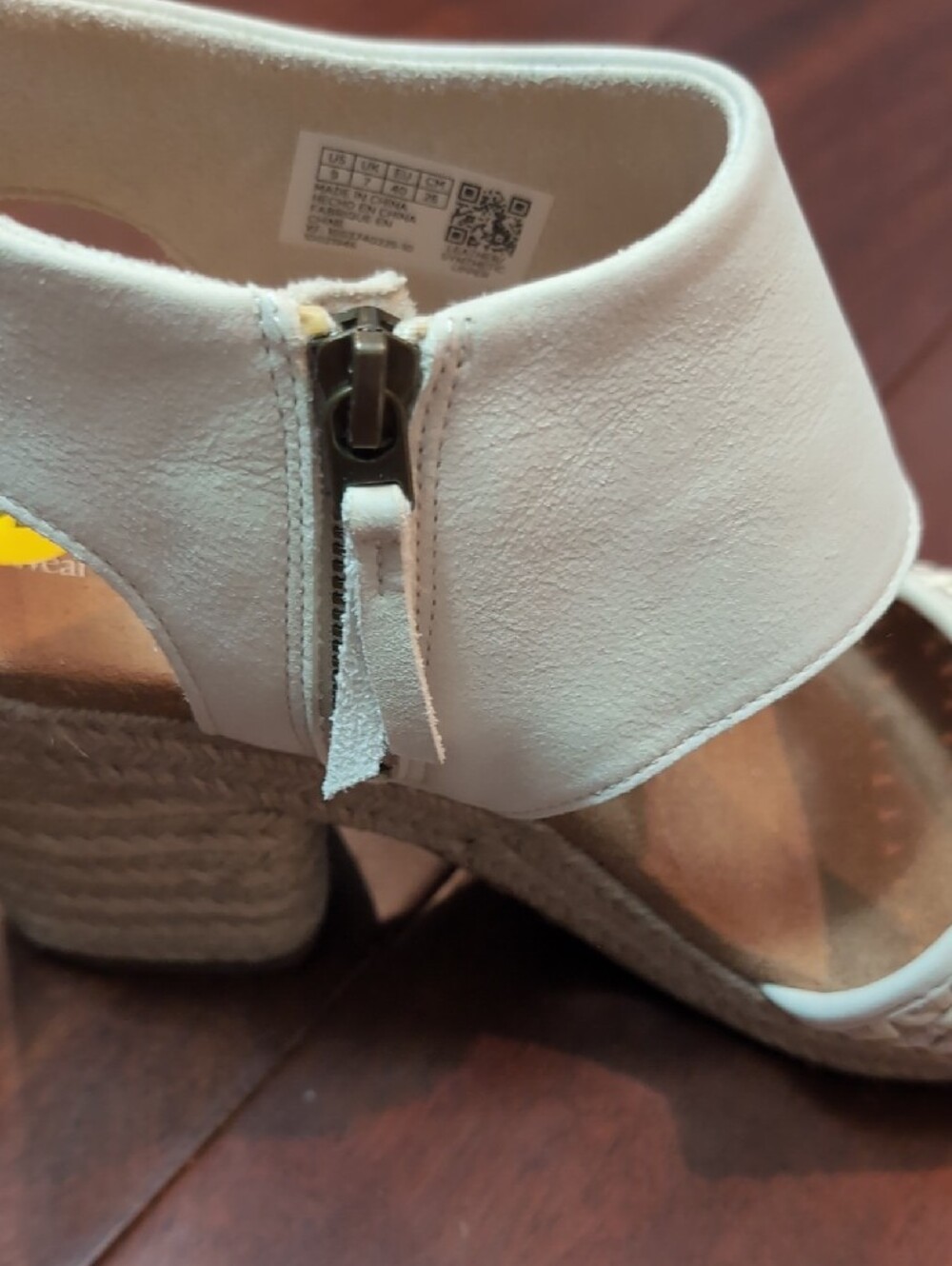TOMS Women's White Woven Ankle-Strap Sandals - Picture 5 of 5